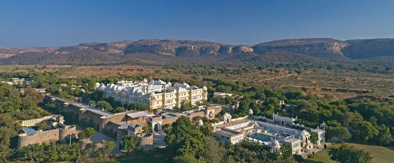 Why Photographers Prefer Farm Stays Near Ranthambore